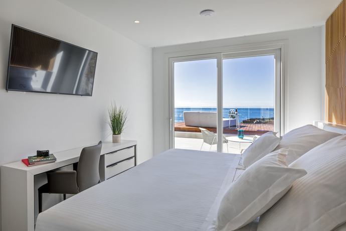 Imagen de la habitación del Hotel Royal Hideaway Corales Suites. Foto 2