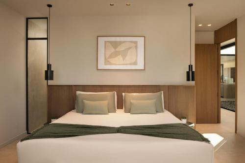 Imagen de la habitación del Hotel Royal Hideaway Corales Villas. Foto 9