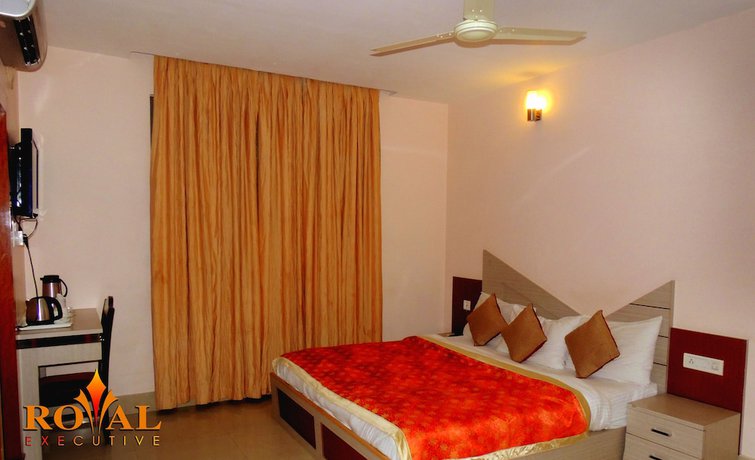 Imagen de la habitación del Hotel Royal Highness, Tinsukia. Foto 3