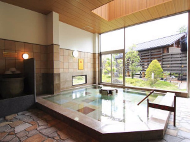 Imagen de la piscina del Hotel Royal Hill Fukuchiyama and Spa. Foto 17