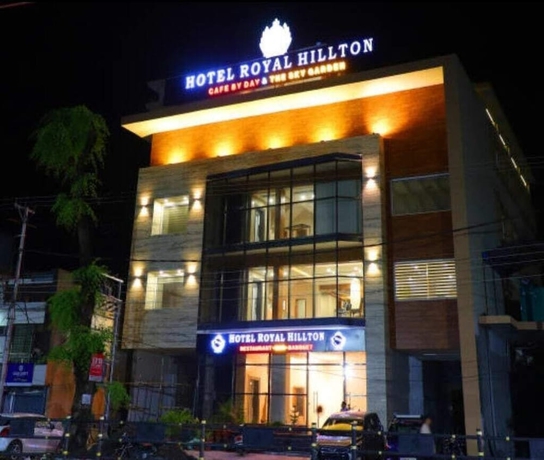 Imagen general del Hotel Royal Hillton, Paonta Sahib. Foto 1
