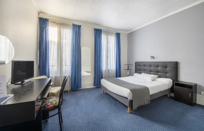 Imagen de la habitación del Hotel Royal H&ocirc;tel, Versalles. Foto 10