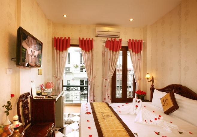 Imagen de la habitación del Hotel Royal Holiday Hanoi. Foto 1