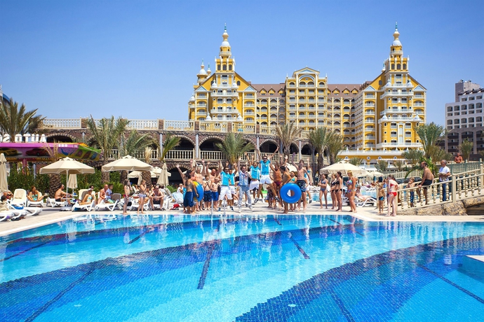 Imagen de la piscina del Hotel Royal Holiday Palace - All Inclusive. Foto 16