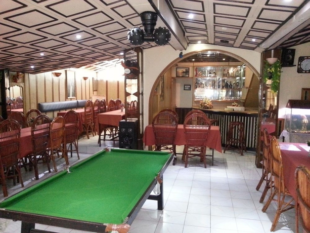 Imagen del bar/restaurante del Hotel Royal Holiday Resort. Foto 3