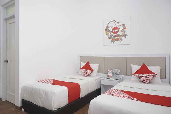 Imagen de la habitación del Hotel Royal Homy Syariah. Foto 2