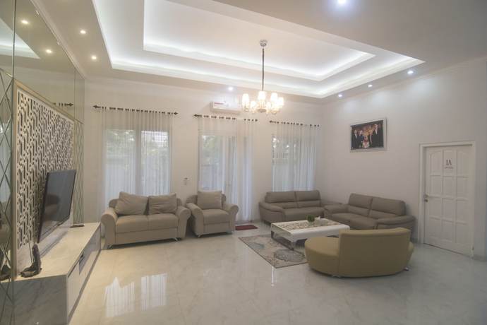 Imagen de los interiores del Hotel Royal Homy Syariah. Foto 17