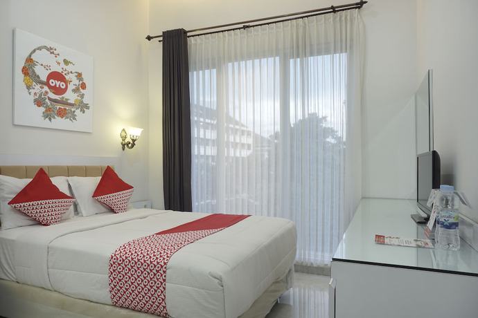 Imagen de la habitación del Hotel Royal Homy Syariah. Foto 12
