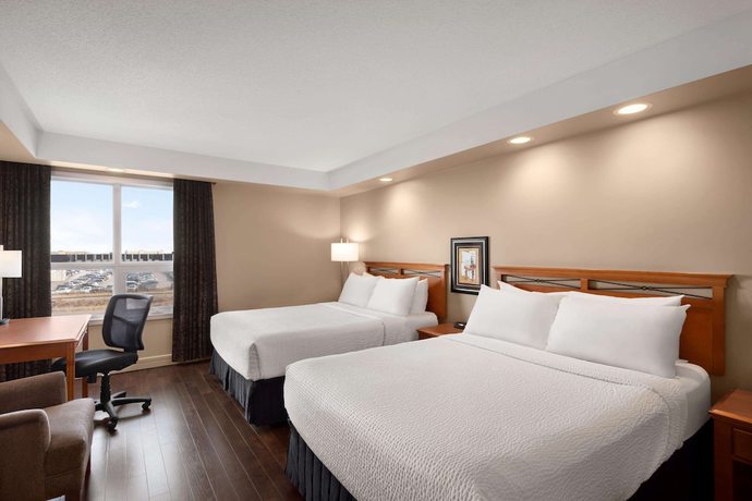Imagen de la habitación del Hotel Royal Hotel Edmonton Airport Trademark Collection by Wyndham. Foto 11