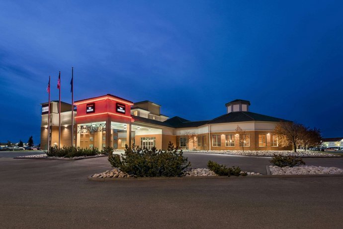 Imagen general del Hotel Royal Hotel Edmonton Airport Trademark Collection by Wyndham. Foto 1