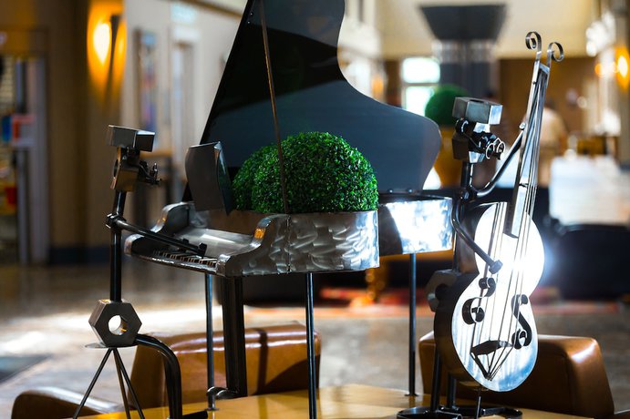 Imagen de los interiores del Hotel Royal Hotel Edmonton Airport Trademark Collection by Wyndham. Foto 16