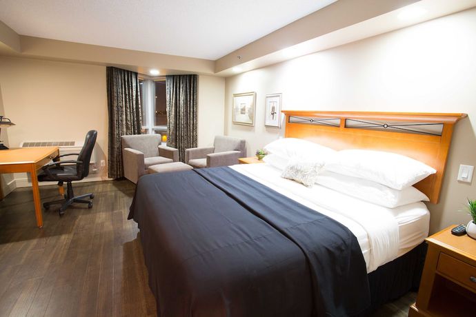 Imagen de la habitación del Hotel Royal Hotel West Edmonton, Trademark Collection by Wyndham. Foto 4