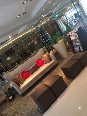 Imagen de los interiores del Hotel Royal Hotel, Zhongzheng District. Foto 18