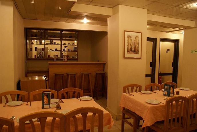 Imagen del bar/restaurante del Hotel Royal House, Naj al Khutbah. Foto 3