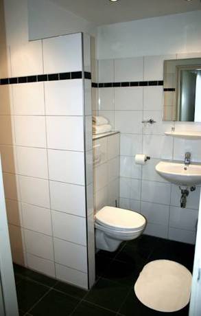 Imagen de la habitación del Hotel Royal, Ijmuiden. Foto 6