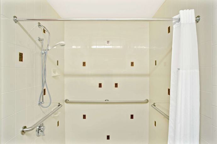 Imagen de la habitación del Hotel Royal Inn Airport. Foto 5