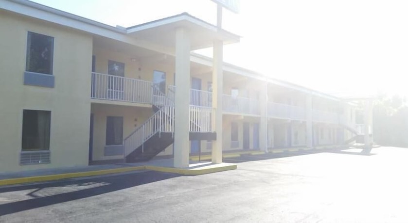 Imagen general del Hotel Royal Inn, Alachua . Foto 5
