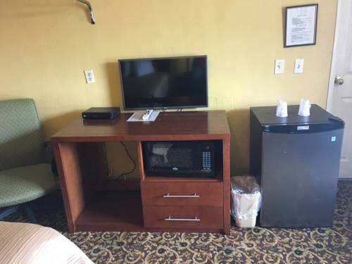 Imagen de la habitación del Hotel Royal Inn - Calhoun. Foto 6