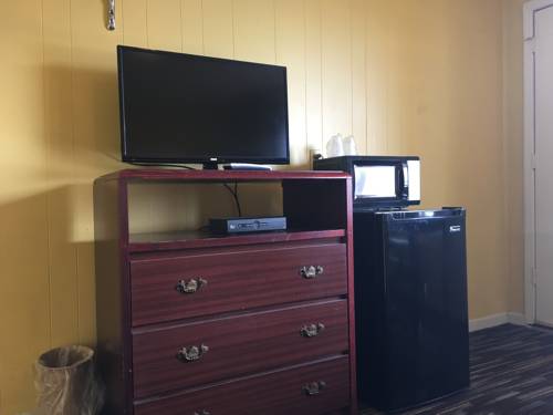 Imagen de la habitación del Hotel Royal Inn - Calhoun. Foto 10