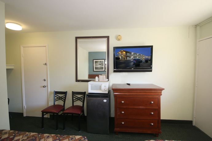 Imagen de la habitación del Hotel Royal Inn Charlotte Airport. Foto 2