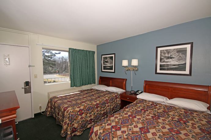 Imagen de la habitación del Hotel Royal Inn Charlotte Airport. Foto 10