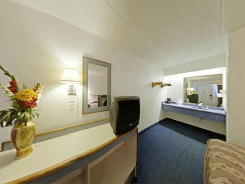 Imagen de la habitación del Hotel Royal Inn, Charlotte. Foto 3