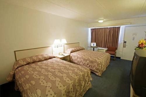 Imagen de la habitación del Hotel Royal Inn, Charlotte. Foto 7