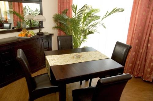 Imagen de los interiores del Hotel Royal Inn, Colonia. Foto 5