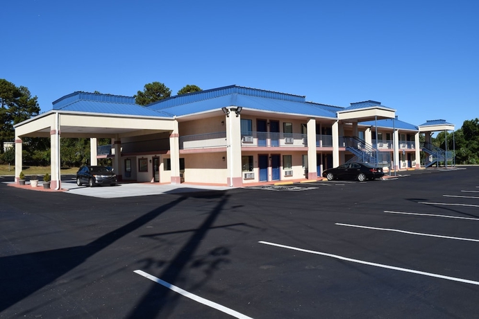 Imagen de los exteriores del Hotel Royal Inn Douglasville. Foto 13