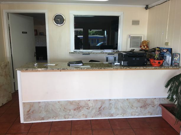 Imagen de los interiores del Hotel Royal Inn, Early. Foto 19