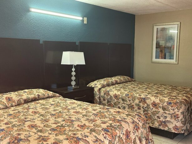 Imagen de la habitación del Hotel Royal Inn, Live Oak . Foto 12