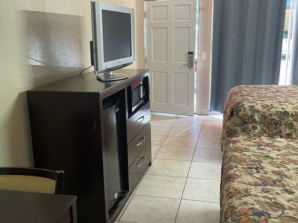 Imagen de la habitación del Hotel Royal Inn, Live Oak . Foto 13