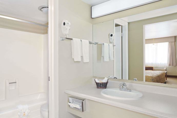 Imagen de la habitación del Hotel Royal Inn Provo. Foto 11