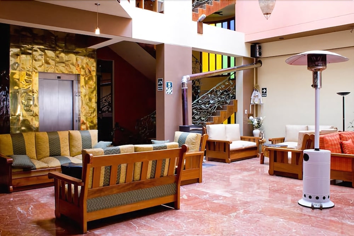 Imagen de los interiores del Hotel Royal Inn Puno. Foto 17