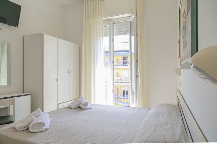 Imagen de la habitación del Hotel Royal Inn, San Mauro a Mare. Foto 12