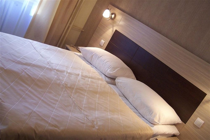 Imagen de la habitación del Hotel Royal Inn, Stari Grad. Foto 6