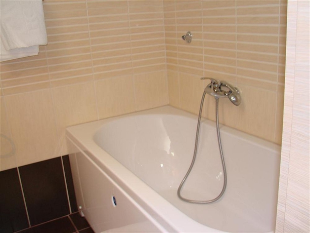 Imagen de la habitación del Hotel Royal Inn, Stari Grad. Foto 10