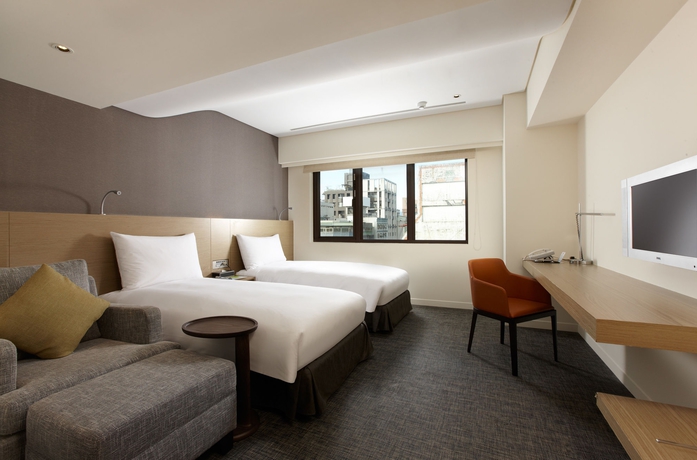 Imagen de la habitación del Hotel Royal Inn Taipei Linsen. Foto 13