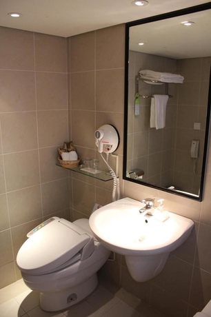 Imagen de la habitación del Hotel Royal Inn Taipei Nanxi. Foto 5