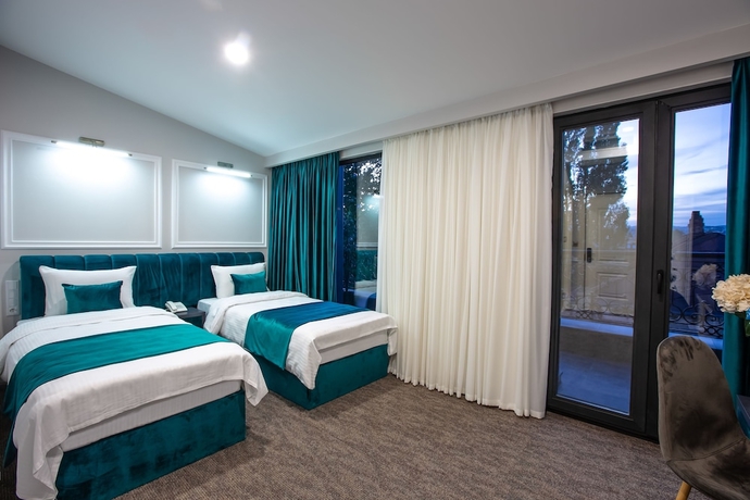Imagen de la habitación del Hotel Royal Inn, Tbilisi. Foto 13