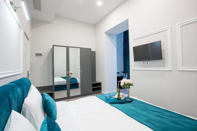 Imagen de la habitación del Hotel Royal Inn, Tbilisi. Foto 15