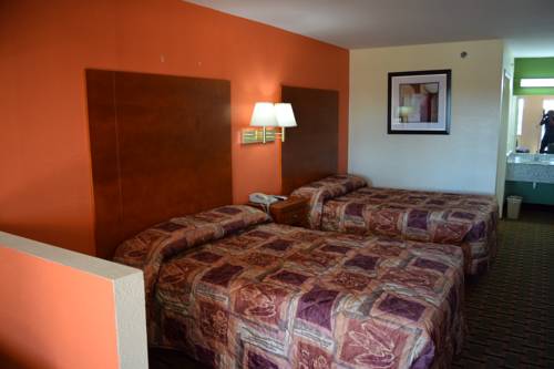 Imagen de la habitación del Hotel Royal Inn & Suites. Foto 2