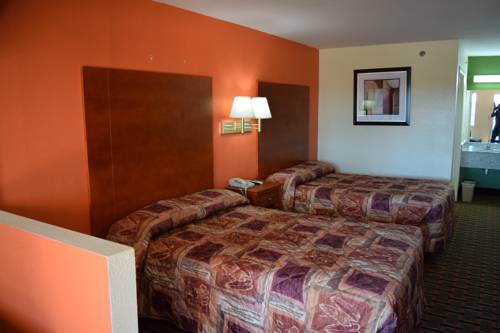 Imagen de la habitación del Hotel Royal Inn & Suites. Foto 4