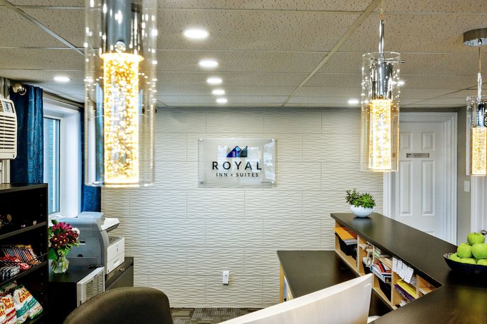 Imagen de los interiores del Hotel Royal Inn and Suites. Foto 14