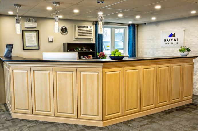 Imagen de los interiores del Hotel Royal Inn and Suites. Foto 15