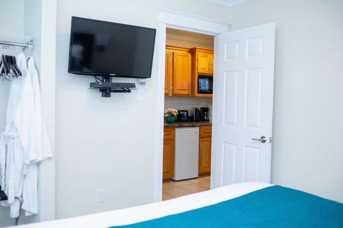 Imagen de la habitación del Hotel Royal Inn and Suites. Foto 11