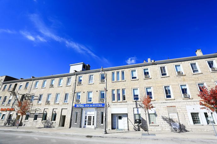 Imagen general del Hotel Royal Inn and Suites, Guelph. Foto 2