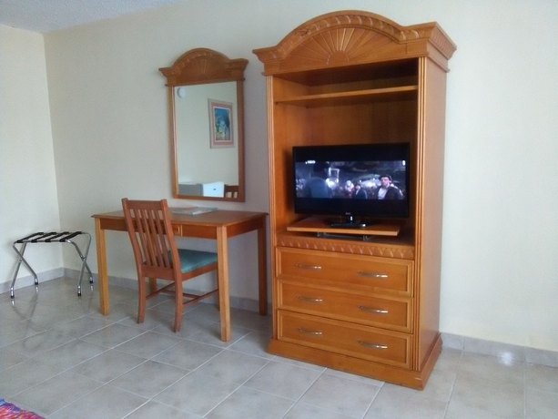 Imagen de la habitación del Hotel Royal Islander. Foto 2