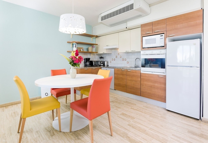 Imagen de la habitación del Hotel Royal Islander Resort La Plage. Foto 2