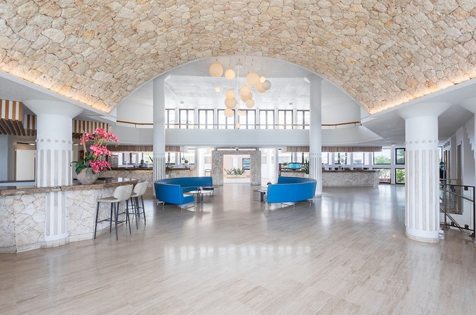 Imagen de los interiores del Hotel Royal Islander Resort La Plage. Foto 17